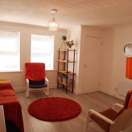 York City Centre, Recently Renovated 2 Bedroom Flat Exterior foto